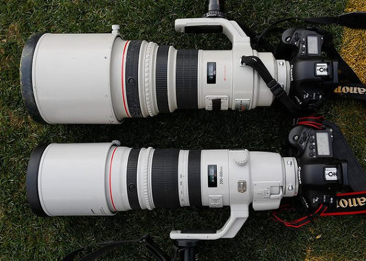 Canon - EF 200-400mm